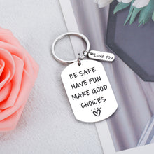 将图片加载到图库查看器,Stocking Stuffers for Teenage Boys Girls Son Daughter Christmas Valentines Gifts from Mom Dad Inspirational Key Chain Gift for New Driver Men Women Boyfriend Birthday Gifts Have Fun Be Safe Keychain