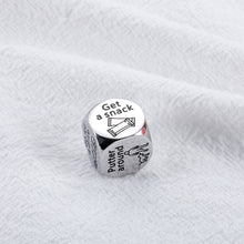 将图片加载到图库查看器,Retirement Gifts for Women Men 2024 Happy Retirement Gifts Dice Teacher Retirement Gifts for Him Her Coworker Friends Funny Leaving Going Away for Retired Colleagues Boss Leader Nurse