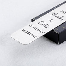 将图片加载到图库查看器,Cute Bookmarks for Women Men Book Lovers Stocking Stuffers for Cat Lovers Bookmark Bookworm Christmas Valentines Day Gifts for Bookish Girl Boys Son Daughter Birthday Book Club Gifts for Reader