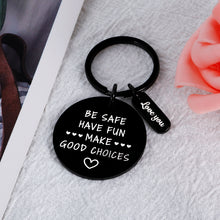 将图片加载到图库查看器,Christmas Gifts for Son Daughter Stocking Stuffers Birthday Valentines Gift Have Fun Be Safe Keychain Inspirational Gifts for Men Women Teens Boys Girls Graduation New Driver Gifts from Mom Dad