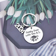 将图片加载到图库查看器,Funny Graduation Key Chain Gift for Class of 2024 Graduation Gifts for Him Her College Grads Gifts for 2024 Senior High School Boys Girls Graduation Gift for Son Daughter Friends Master Nursing School