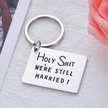 将图片加载到图库查看器,Funny Gifts Keychain for Men Women Anniversary Valentines Day Gifts for Him Her Husband Wife Hubby Wifey Hilarious Couple Gifts for Wedding Birthday Gifts for 5th 10th 20th Anniversary