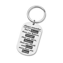 将图片加载到图库查看器,Eunigem Graduation Keychain 2020 Family Friend Gifts for Kids Teenagers Son Daughter Inspirational Birthday Always Remember You are Braver Than You Believe