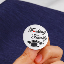 将图片加载到图库查看器,Graduation Pins 2022 in Bulk, Funny Gifts for Class of 2022, 2022 Graduation Gifts for Women Men, Novelty Grads Gifts for College High School Students, End of Year Back to School Gifts for Son Teens