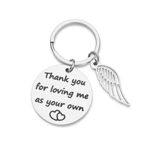 将图片加载到图库查看器,Stepmom Stepdad Gifts Keychain for Mother Father from Daughter Son Thank You for Loving Me As Your Own Birthday Wedding Mother in Law Father in Law Adoptive Foster Parents Key Tag from Kids