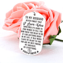 将图片加载到图库查看器,Gifts for Men Husband Keychain Accessories Gifts for Anniversary Valentines Day Fathers Day Birthday Christmas Presents for Boyfriend Him Fiance Hubby Engraved I Love You