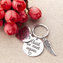 将图片加载到图库查看器,Memorial Gift for Mom Dad Memorial Keychain Remembrance Keepsake Sympathy Gift for Friend Loss of Loved One Angel Wing Key Chain Bereavement Gift for Daughter Son Sister Miscarriage Pregnancy Loss