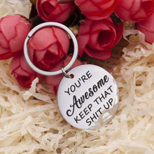 将图片加载到图库查看器,Inspirational Keychain for Men Women Motivational Birthday Gifts for Her Him Positive Affirmation Gifts for Coworker You are Awesome Keep That Cheer Up Keychain for Friend Christmas Gift