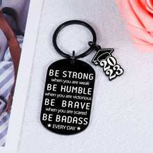 将图片加载到图库查看器,Class of 2023 Graduation Gifts for Him Her Inspirational Keychain High School College Students Graduation Gifts for Women Men Masters PhD Graduates Son Daughter Friends 2023 Senior Night Grad Gift