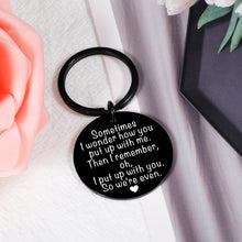 将图片加载到图库查看器,Funny Valentines Day Gifts for Men Women Anniversary Keychain Gifts for Him Her Boyfriend Husband Birthday Christmas Presents from Girlfriend Wife Couple Gifts for Long Distance Relationship Keepsake