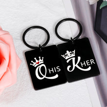 将图片加载到图库查看器,His Queen Her King Matching Keychains Couple Gifts for Valentines Women Men Anniversary Birthday Gifts for Him Her Boyfriend Fiance Engagement Wedding Deployment Gifts for Bride Groom Husband to Be