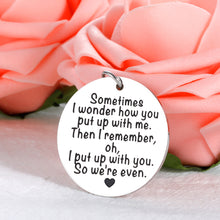 将图片加载到图库查看器,Funny Valentines Day Gifts for Men Women Christmas Anniversary Keychain Gifts for Him Her Boyfriend Husband Birthday Presents from Girlfriend Wife Long Distance Relationship Keepsake for Couples