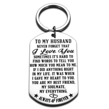 将图片加载到图库查看器,Gifts for Men Husband Keychain Accessories Gifts for Anniversary Valentines Day Fathers Day Birthday Christmas Presents for Boyfriend Him Fiance Hubby Engraved I Love You