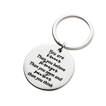 将图片加载到图库查看器,Eunigem Graduation Keychain 2020 Family Friend Gifts for Kids Teenagers Son Daughter Inspirational Birthday Always Remember You are Braver Than You Believe