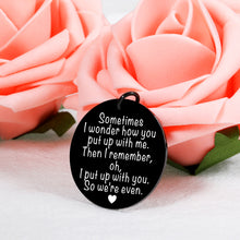 将图片加载到图库查看器,Funny Valentines Day Gifts for Men Women Anniversary Keychain Gifts for Him Her Boyfriend Husband Birthday Christmas Presents from Girlfriend Wife Couple Gifts for Long Distance Relationship Keepsake