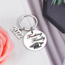 将图片加载到图库查看器,Funny Keychain Gifts for Class of 2022 Seniors Women Men Graduation Gifts for Him Her High School Student Masters College Boys Girls Nursing Law School Grads Keyring Gifts from Best Friend Mom Dad