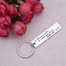 将图片加载到图库查看器,Father’s Day Gifts Drive Safe Keychain Drive Safe Key Ring Dad Gift Trucker Husband Gift Couples Engraved Keychain Boyfriend Girlfriend Key Chain Birthday Gifts Key Tags
