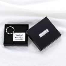 将图片加载到图库查看器,Funny Gifts Keychain for Men Women Anniversary Valentines Day Gifts for Him Her Husband Wife Hubby Wifey Hilarious Couple Gifts for Wedding Birthday Gifts for 5th 10th 20th Anniversary