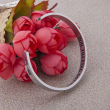 将图片加载到图库查看器,You Got This Bracelets for Women Inspirational Cuff Bangle for Best Friend Sister Gift Funny Birthday Gifts for BFF Her Teen Girls Secret Message Hidden Bracelet Encouragement Motivational Jewelry