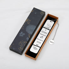 将图片加载到图库查看器,Class of 2023 Graduation Gifts Funny Bookmark for Him Her High School Graduates Presents for Women Men Nursing School College Student Grads Gift for Daughter Son Friends PhD Master Degree Keepsake