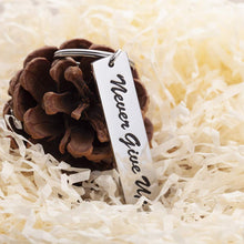 将图片加载到图库查看器,Inspirational Keychain Christmas Birthday Him Her 2021 Graduation Gifts