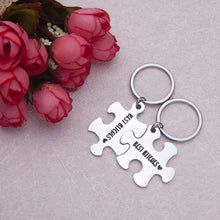 将图片加载到图库查看器,Best Friend Keychain Christmas Gifts Best Bitches 2 Pieces Keychain Couple Keychain Set Personalized Friendship Gifts Puzzle Key Ring Jewelry for Her BFF Sisters Bestie Gifts