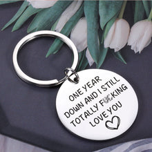 将图片加载到图库查看器,1 Year Anniversary Boyfriend Gifts for Girlfriend Couple I Love You Gifts Keychain for Him Her 1st Wedding Anniversary Keyring Keepsake Valentines Gifts for Women Men Husband Birthday Gifts from Wife