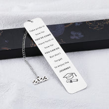 将图片加载到图库查看器,Class of 2023 Senior Graduation Gifts for Her Him Inspirational Bookmark Gifts for College High School Students Graduate Charms for Nursing Medical Lawyer Women Men Masters PhD Son Daughter Present