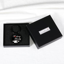 将图片加载到图库查看器,Graduation Keychain Gifts for Women Men Class of 2022 Seniors Funny High School Students Nursing Medical Masters Graduation Gifts for Him Her College Female Male Grads Son PhD Degree Presents Friends