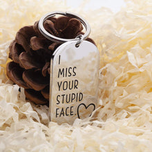 将图片加载到图库查看器,Couples Keychain,Boyfriend Grilfriend Gift for Husband Wife, Best Friend Birthday Gift, Long Distance Relationship Gift I Miss Your Stupid Face, Valentines Anniversary Present for Her Him