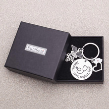 将图片加载到图库查看器,Nurse Keychain for Women Men Nursing Graduation Gift for Her Him Appreciation Key Ring Birthday Christmas Valentines Thanksgivin Nurses Day for Nurses Practitioner RN Charm Medical Student Gift