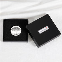 将图片加载到图库查看器,Little Pocket Hug Token Keepsake for Women Men, Long Distance Relationship Gifts for Miss You, Think of You Gift for Friends Family, Inspirational Pick Me Up Isolation Gifts for Teenage Boys Girls