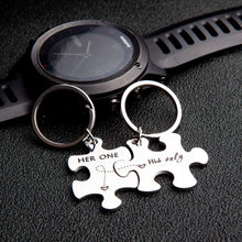 将图片加载到图库查看器,Couple Keychain Gifts for Husband Wife Him Her Puzzle Keychain Set of 2 Key Ring Charm Valentines Day Wedding Anniversary Christmas Gifts (Her One His Only)