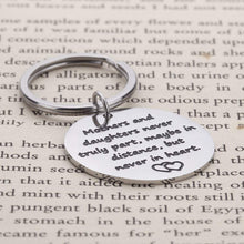 将图片加载到图库查看器,3Pcs Mom Gifts Keychain from Daughter for Mothers Day Gifts for Big Sis Little Sis Mom Matching Heart Pendant Keychain Set for Mom Daughter Family Gift for Christmas Birthday for Women Sister
