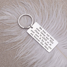将图片加载到图库查看器,Step Dad Keychain Birthday Gifts for Stepfather Dad Gift from Daughter Son Thank You Gift We May not Have Your Genes but You Chose to Love us as Your own & for That You are Forever Our Hero Jewelry