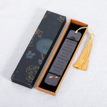 将图片加载到图库查看器,Class of 2023 Graduation Gifts for Her Him High School Student Inspirational Acrylic Bookmark for College Girls Boy Grads Senior Keepsake for Women Men Son Daughter Masters Graduation Present from Mom