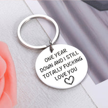 将图片加载到图库查看器,1 Year Anniversary Boyfriend Gifts for Girlfriend Couple I Love You Gifts Keychain for Him Her 1st Wedding Anniversary Keyring Keepsake Valentines Gifts for Women Men Husband Birthday Gifts from Wife