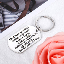 将图片加载到图库查看器,Inspirational Christian Keychain Gifts Religious Verse Prayer Charm Keychain for Women Men Girls Boys Birthday Christmas Gifts God has Perfect Timing Keyring