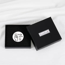 将图片加载到图库查看器,Decision Coin Gifts for Women Men, Decision Maker Gifts for Him Her, Games Dice Gifts for Friend Birthday, Teens Family Members Christmas Stocking Stuffers, Valentines Couple Gifts for Husband Wife