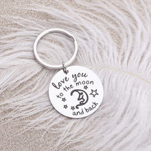 将图片加载到图库查看器,Mother Keychain Mothers Day Gift for Mom from Daughter Son I Love You to The Moon and Back Couples Gifts for Girlfriend Boyfriend Wife Husband Wedding Anniversary Personalized Jewelry for Her Him