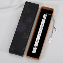将图片加载到图库查看器,Happy Retirement Enjoy The Next Chapter Bookmark for Women Men 2022 Nurse Teacher Retirement Gifts for Her Him Thank You Appreciation Present for Retiring Boss Mentor Coworker Going Away Goodbye Gift
