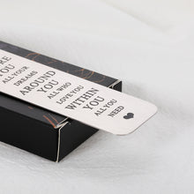 将图片加载到图库查看器,Class of 2022 Senior Inspirational Christmas Gifts Bookmark for Him Her Cool Stcoking Stuffers Teens Graduation Gifts for High School Students Boy Girl Friends Son Daughter Birthday Come-of-Age Charm