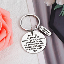 将图片加载到图库查看器,Happy Retirement Gifts for Men Women 2022 Retirement Keychain Thank You Gifts for Her Him Teacher Appreciation Present for Retiring Boss Nurses Coworker Going Away Leaving Gifts for Retired Colleague