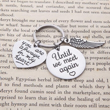 将图片加载到图库查看器,Memorial Gift for Mom Dad Memorial Keychain Remembrance Keepsake Sympathy Gift for Friend Loss of Loved One Angel Wing Key Chain Bereavement Gift for Daughter Son Sister Miscarriage Pregnancy Loss