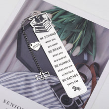 将图片加载到图库查看器,Inspirational Graduation Gifts for Him Her Class of 2023 Senior Graduates Gifts Bookmark for High School Student College Boys Girls Master Son Daughter Gifts from Mom Dad Medical Nursing School Grads