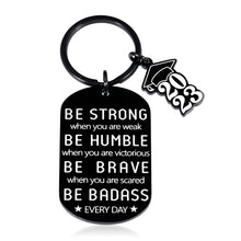将图片加载到图库查看器,Class of 2023 Graduation Gifts for Him Her Inspirational Keychain High School College Students Graduation Gifts for Women Men Masters PhD Graduates Son Daughter Friends 2023 Senior Night Grad Gift