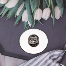 将图片加载到图库查看器,Graduation Pins 2022 in Bulk, Funny Gifts for Class of 2022, 2022 Graduation Gifts for Women Men, Novelty Grads Gifts for College High School Students, End of Year Back to School Gifts for Son Teens