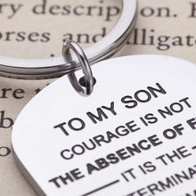 将图片加载到图库查看器,Son Gifts Keychain from Mom Dad, Inspirational Birthday Gift for Kids Men Teen Boys, Courage is Not The Absence of Fear, Have Courage, Live Your Dreams Jewelry Key Ring Fight Cancer Survivor Gift