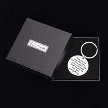 将图片加载到图库查看器,Couples Keychains Set Gifts for Boyfriend Girlfriend 2pcs I Love You More Best Wedding Anniversary Christmas Birthday Gift for Her Him Hubby Wifey Friend Couple Key Ring Jewelry Charm Pendant